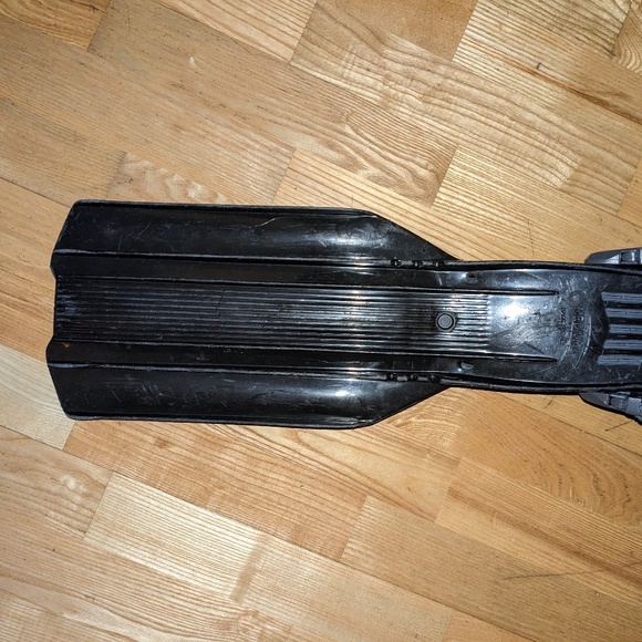 ScubaPro Fins- Black Medium - Picture 5 of 7